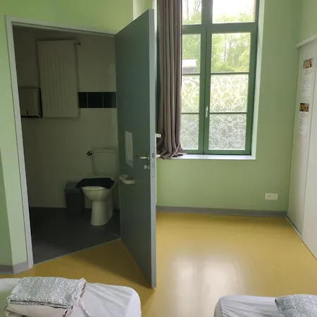 Ostal - D'etape De La Gare Inn Scrignac