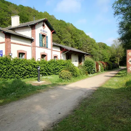 Ostal - D'etape De La Gare Inn