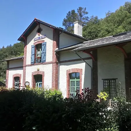 Ostal - D'etape De La Gare * Scrignac