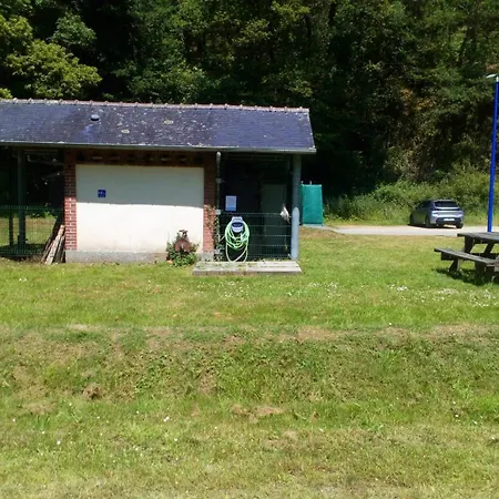 Ostal - D'etape De La Gare Inn